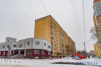 Трехкомнатная квартира на Стачек в Североуральске - severouralsk.yutvil.ru - фото 1