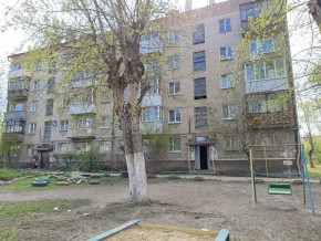 ул. Бабушкина,30а в Североуральске - severouralsk.yutvil.ru - фото 1
