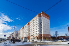 ул. Бакинских комиссаров,107 в Североуральске - severouralsk.yutvil.ru