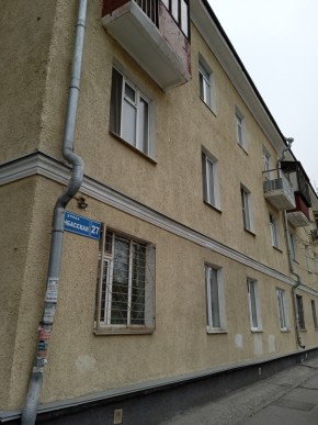 ул. Донбасская,27 в Североуральске - severouralsk.yutvil.ru